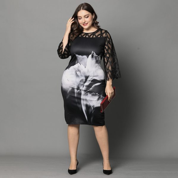 Large Floral Lace Dress - Image 4