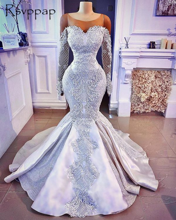 Long Sleeve Elegant African Women Bride Wedding Gown